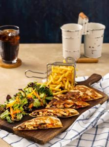 Tavuklu Quesadillas